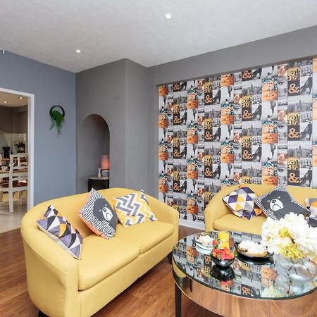 Gorgeous 3-Bed Flat, 15 Minutes To City Centre Эдинбург Экстерьер фото