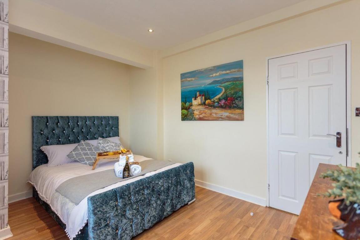 Gorgeous 3-Bed Flat, 15 Minutes To City Centre Эдинбург Экстерьер фото